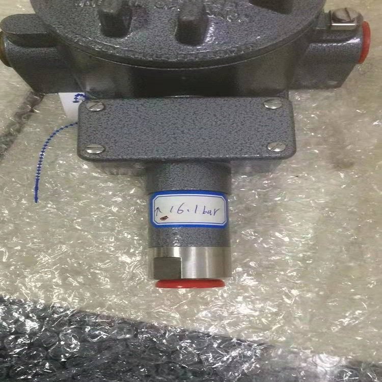 正品BH-011001-011 54NN-EE5-N4-C2A 美国索压力开关原装