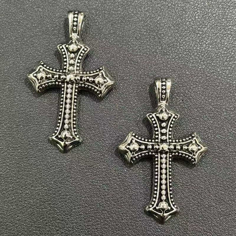 European and American New Retro Punk Style Retro Cross Trendy Titanium Steel Necklace Men's Personalized Hip-Hop Necklace Wholesale
