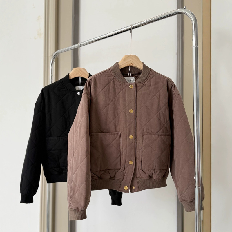 Original export-quality women's ribbed collar quilted bomber jacket, available in four colors, loose fit, quilted for warmth, and windproof