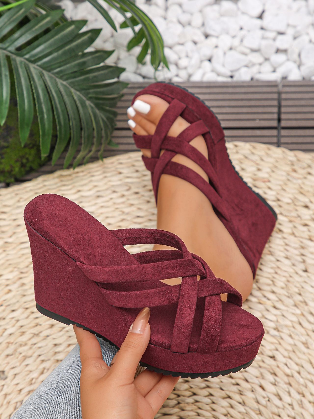 Women's Suede Wedge Sandals Peep Toe Woven Hollow out Thick Sole Platform plus Size Summer Slip-On Slippers_vogvips.com