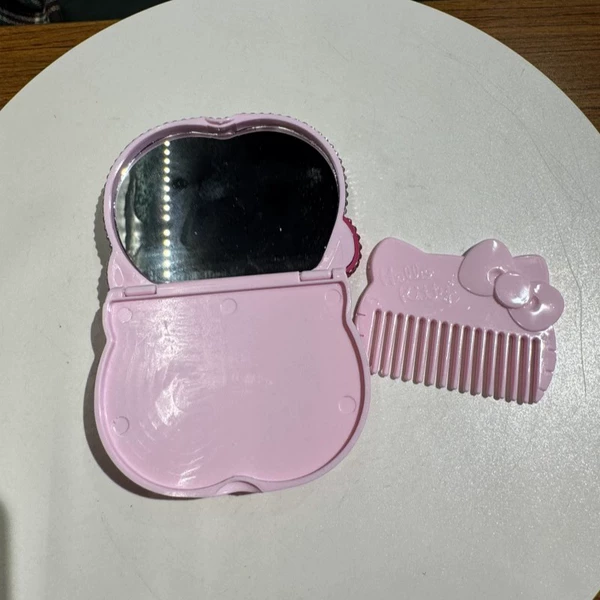 Fuchsia mirror, materials set