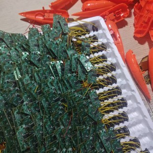 ��ͨ�}������P�����оƬ�������·�壬�}��������ư�