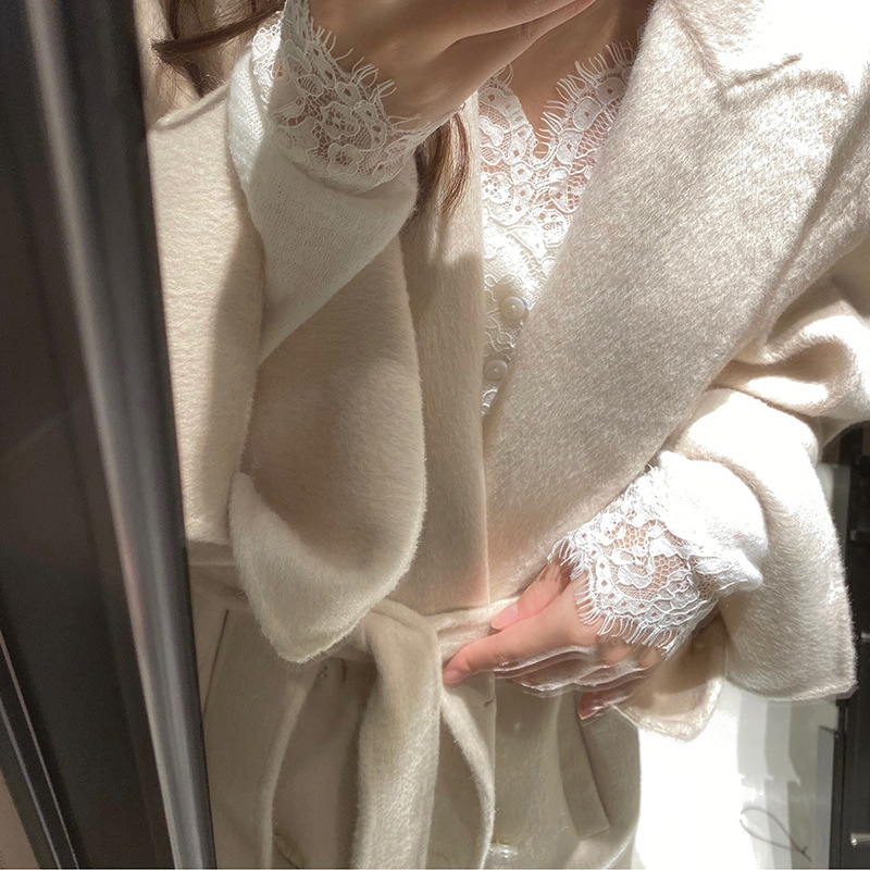 白色蕾丝打底衫女秋冬设计感洋气内搭小个子领针织衫上衣毛衣|undefined