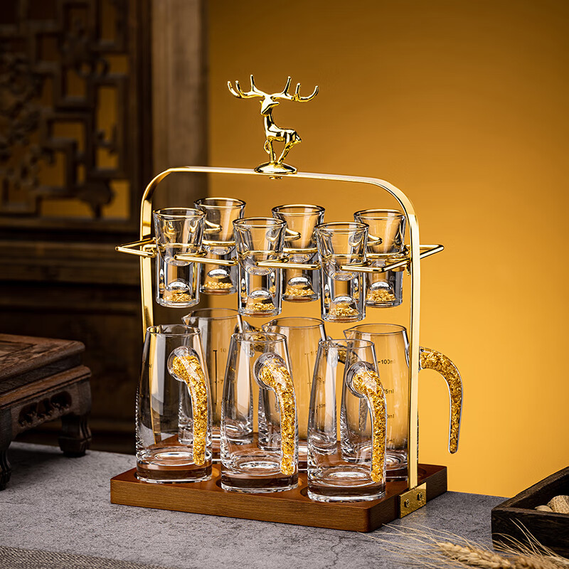 Juego de copas de licor de vidrio con oro, estilo chino, conjunto elegante de vasos pequeños y jarra, venta al por mayor