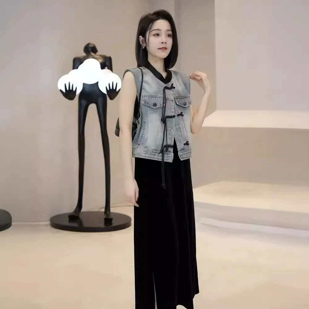 Ранняя весна и осень китайский джинсовый жакет для лошадей женский летний 2024 новый маленький человек с короткими топами