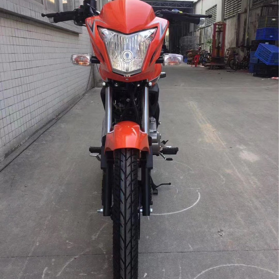 National IV EFI se puede utilizar en la motocicleta de combustible de motocicleta de dos ruedas Fenglang 150cc