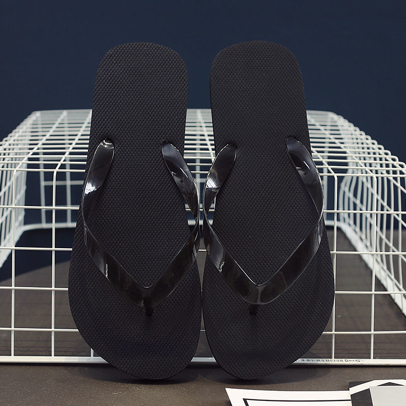 Chanclas de verano de los hombres de moda de suela gruesa antideslizante de suela blanda sandalias de los hombres personalizados resistentes al desgaste zapatos de playa al aire libre de moda