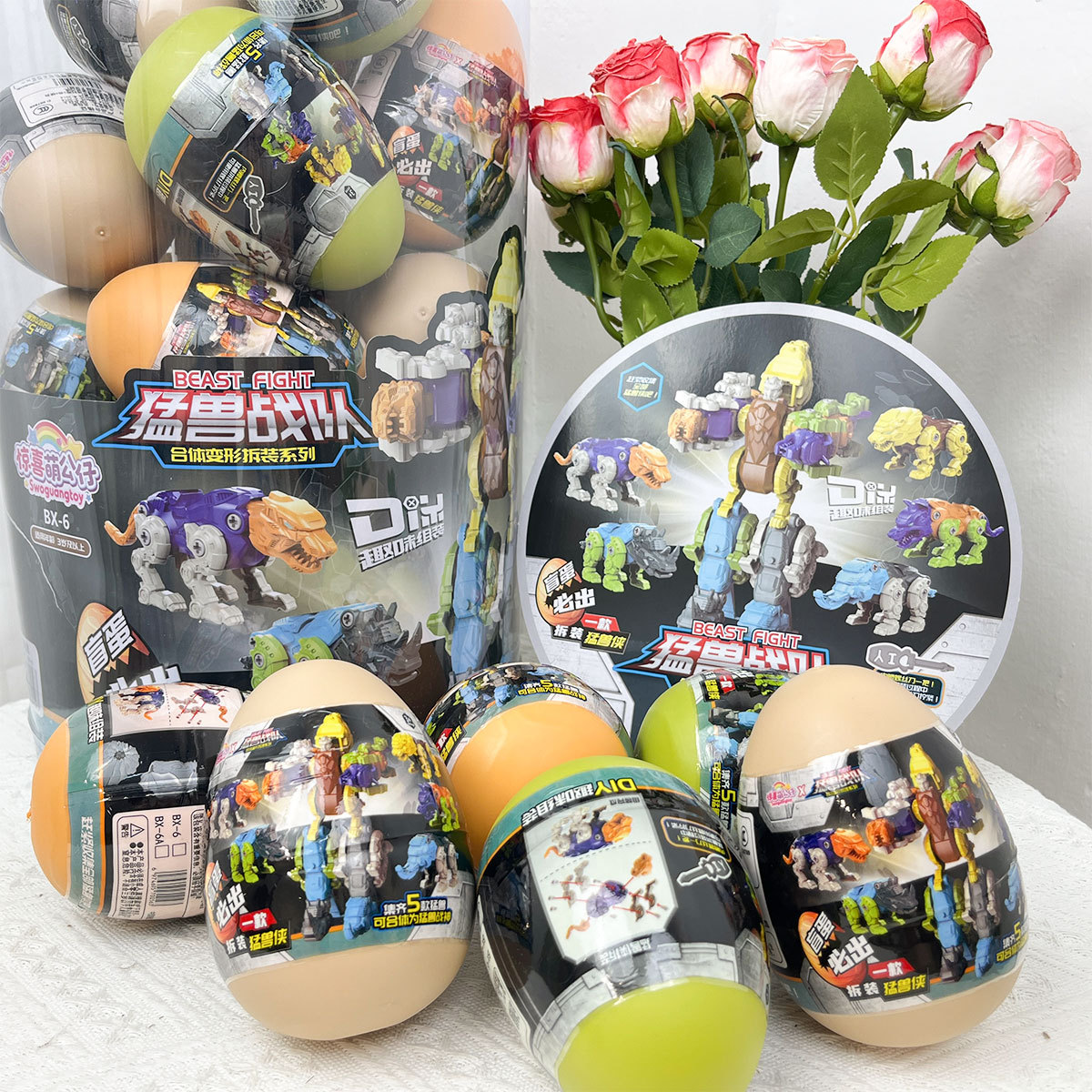 Bolas de sorpresa caja ciega bestias dios de la guerra deformación huevo ensamblado modelo de ensamblaje máquina de torsión de huevos de la ciudad de videojuegos regalos de agencia de puntos