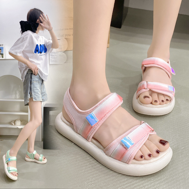 Fashionable beach sports sandals flat for students open toe