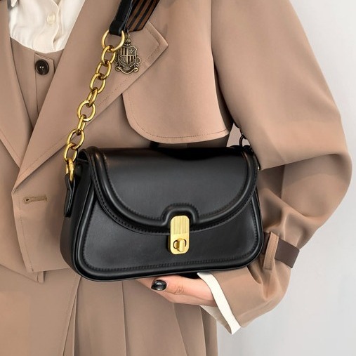 New Women's Bag, High Quality, Retro Small Bag, Popular and Versatile Crossbody Bag for Women, One Shoulder and Underarm Small Square Bag_voghion.com