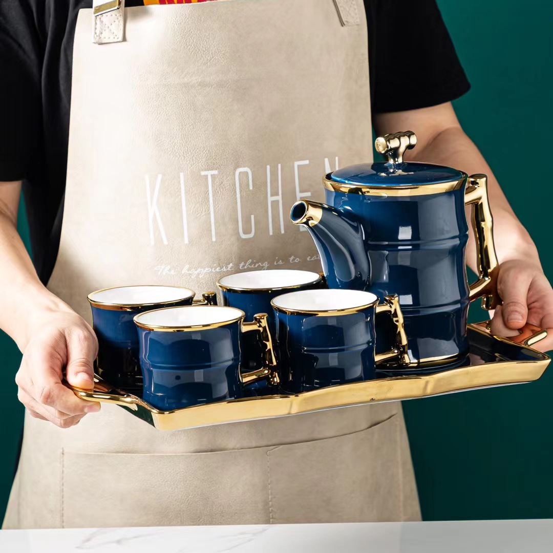 Estilo Europeo noble regalo traje de botella de agua fría Taza de cerámica conjunto de agua de color sólido conjunto de bambú hogar taza de beber