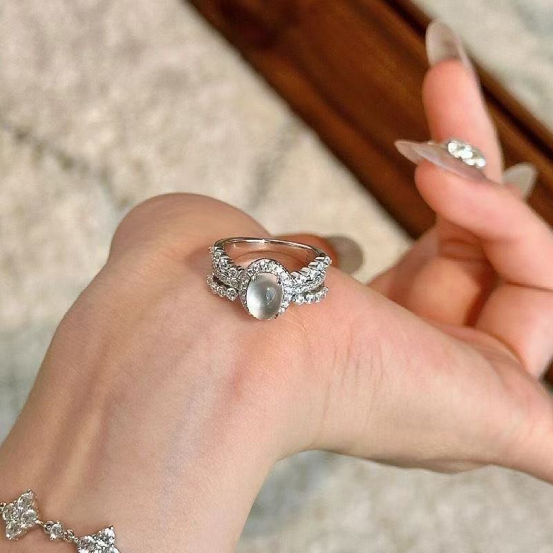 Minimalist White Chalcedony Ring With Diamond Inlay For Women_voghion.com