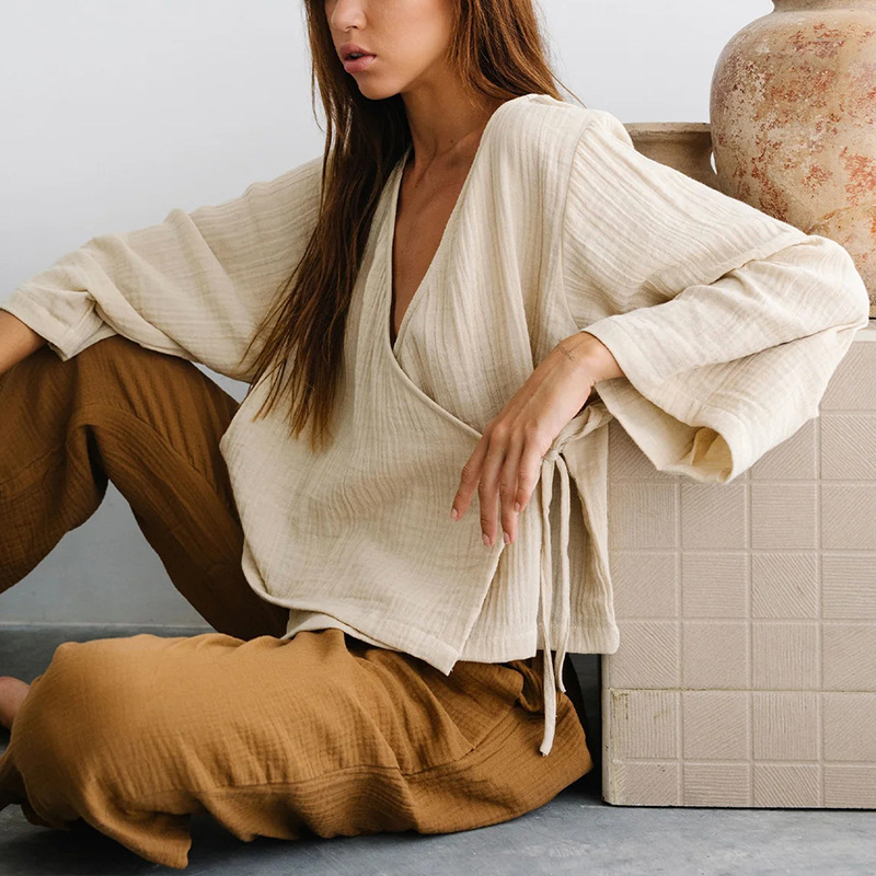 European and American Style Crepe Cotton Tie-Up T-Shirt, Autumn Design, One-Piece V-Neck Women's Lazy Casual Long-Sleeve Top European and American Style Crepe Cotton Tie-Up T-Shirt, Autumn Design, One-Piece V-Neck Women's Lazy Casual Long-Sleeve Top