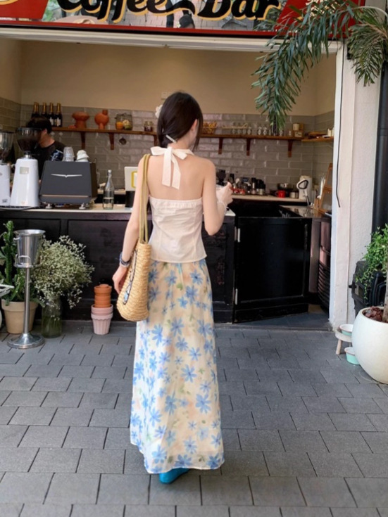 海边度假穿搭套装甜辣妹蕾丝挂脖吊带上衣女夏季碎花半身裙两件套|undefined