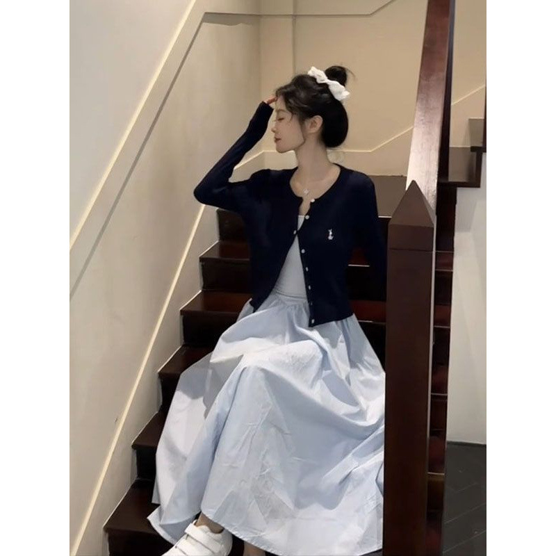 早春两件套装慵懒学院风藏青色麻花针织开衫女搭配浅蓝色连衣裙潮|undefined