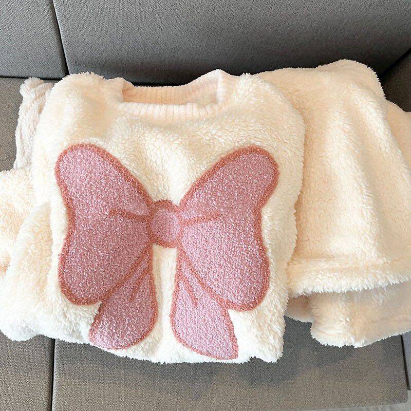 Autumn and Winter Pajamas for Women Ins Style Coral Velvet Half Velvet Towel Embroidered Bow Long-Sleeved Home Wear Set