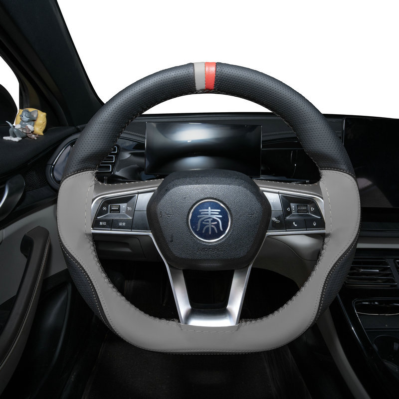 Universal three-spoke steering wheel cover for new energy vehicles, available in 11 colors, thin leather handlebar cover, hand-stitched genuine leather handlebar cover