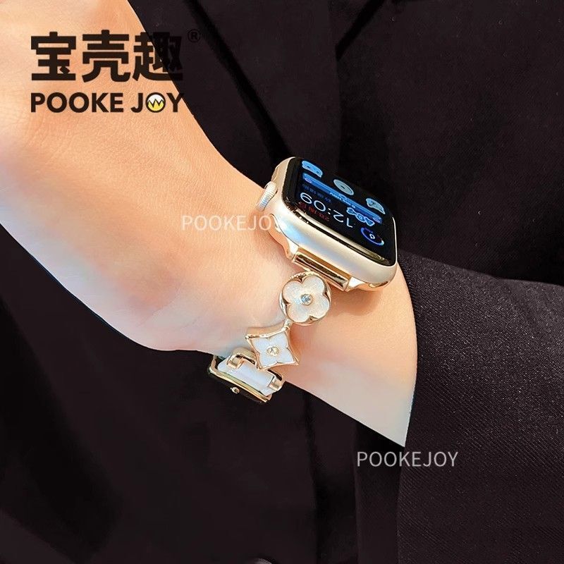 Apple Watch ストラップ Applewatch 四つ葉の花レザーメタル s8 ベルト s10 ハイエンド s9 に適しています。|undefined