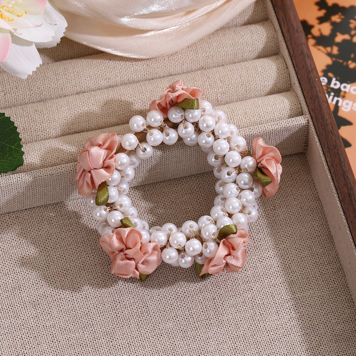 Flores franceses perlas para niños anillo de cabello bebé cuerda de cabello de alta elasticidad trenzado hadas cuerda de cabello niñas joyas de cabello tocado
