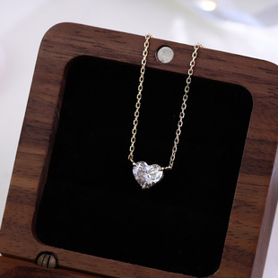 K gold Japanese luxury laboratory cultivation diamond love diamond necklace pendant 1 karat source manufacturers wholesale