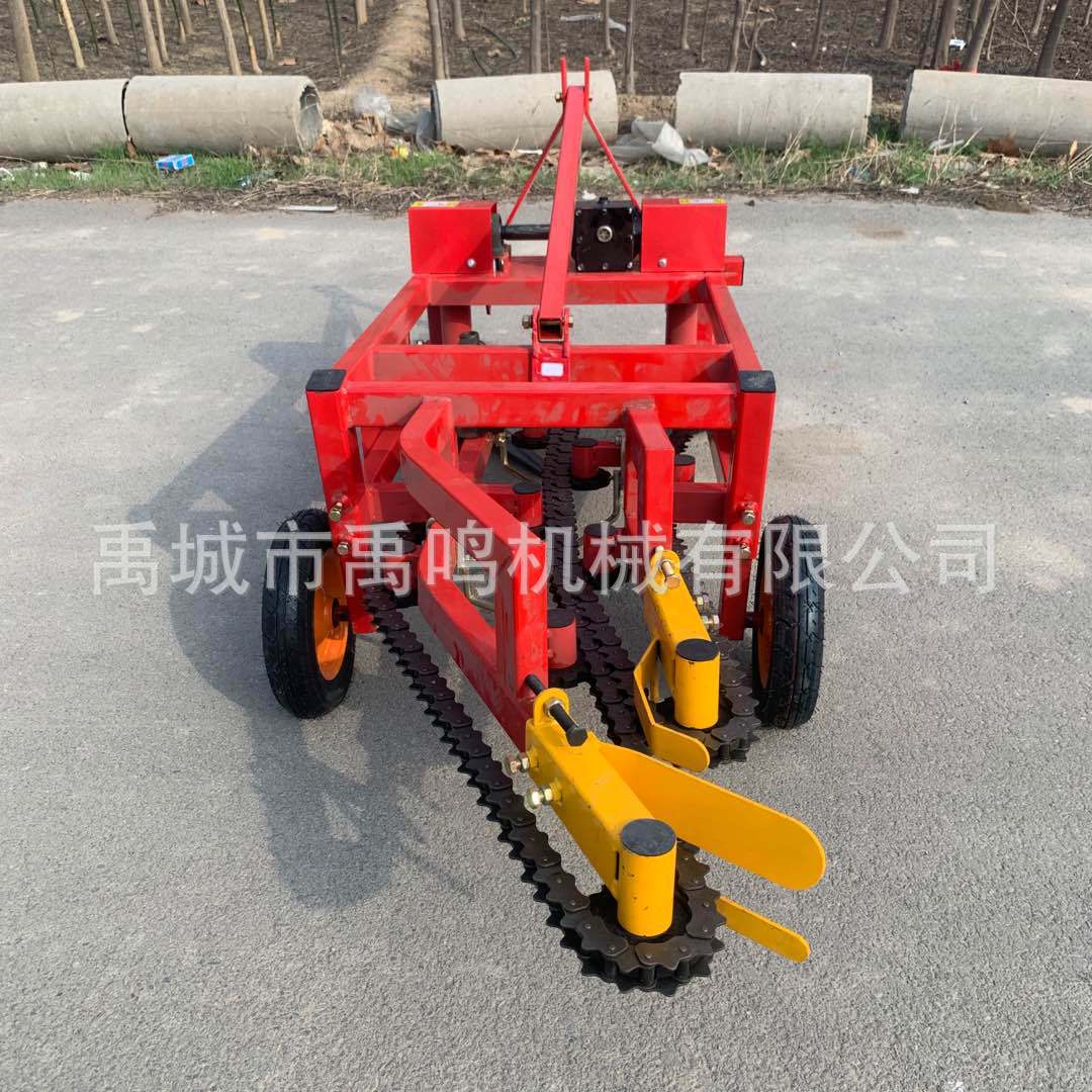四轮拖拉机后悬挂花生收获机 后传动轴带动花生收获机花生收割机