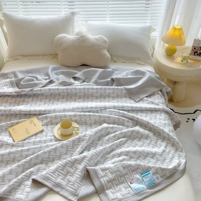 Knitted towel, summer children's thin cool duvet