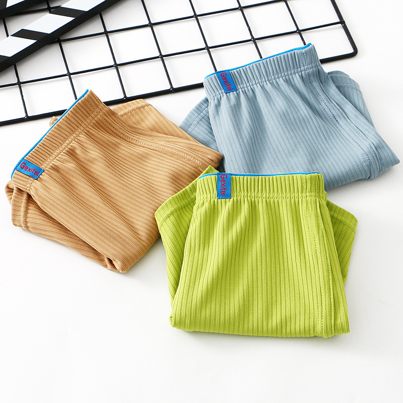 Pantalones interiores de hombre de alta calidad deportivas de ángulo plano de cuatro ángulos hombres al por mayor pantalones de pantalones de pantalones de estilo masculino pantalones cortos de hombre