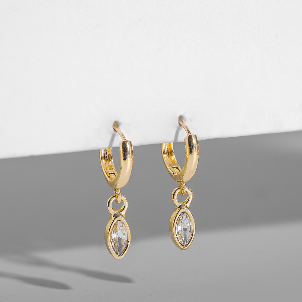 Entrada Europea Y Americana Lux Ins Estilo Geométrico Gota De Agua Diamante Celi Estilo Francés Pendientes De Clip De Oreja Para Mujer Moda Best-seller display picture 18