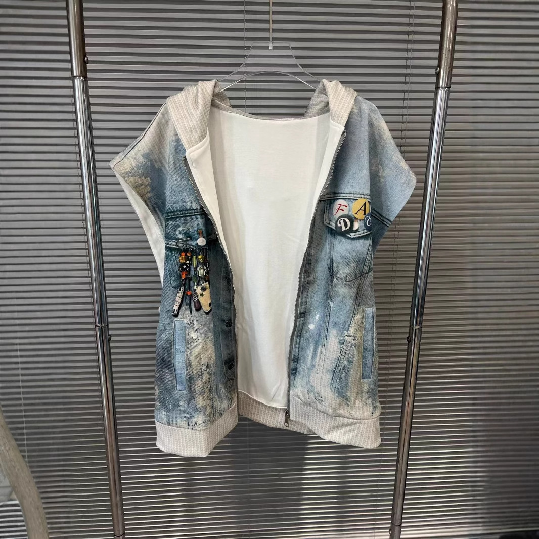 Estación europea de otoño de 2025 nuevo estilo retro americano dibujos animados graffiti impresión diseño chaleco con capuchón clip de moda image 3