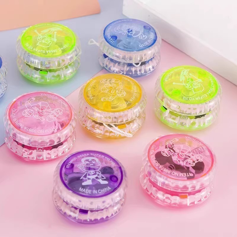 Juguetes luminosos para niños Yo-Yo premios de jardín de infantes para los estudiantes pequeños regalos de luz nocturna flash Yo-Yo