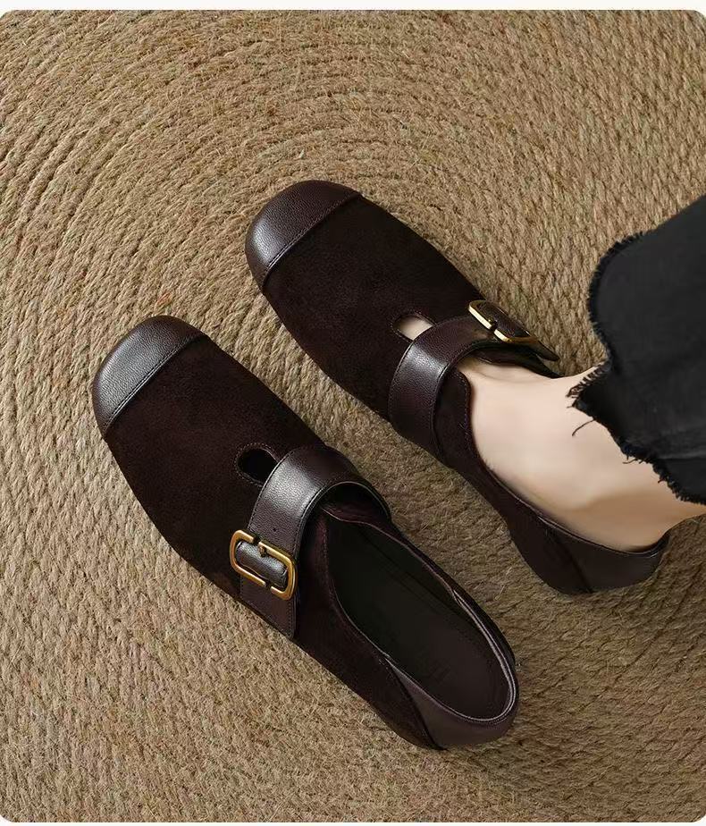2026 primavera y otoño nuevos zapatos retrógrados superficiales de una sola cabeza cuadrada antideslizante mate zapatos de cuero de tacones gruesos suaves