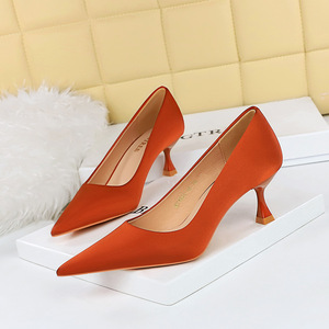 1961-6 Korean Spring and Autumn Fashion Simple Versatile High Heel Shoes Wine Cup Heel High Heel Shallow Mouth Pointed S