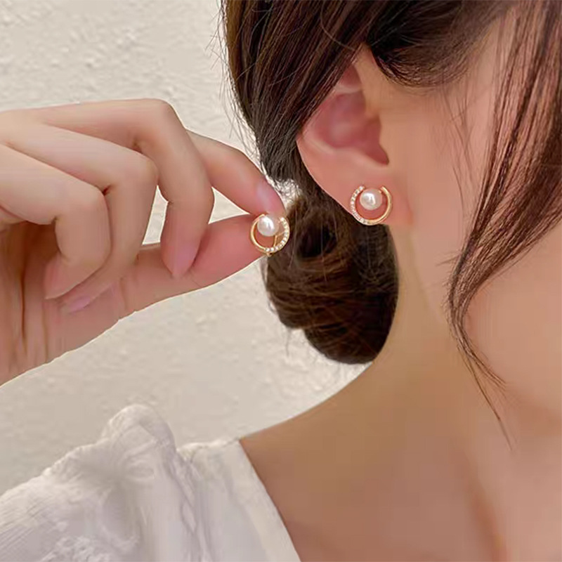 硅膠無痛耳夾無耳洞女高級感耳環淡水珍珠耳飾耳釘2024新款耳夾款