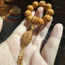 厂家批发猴头全品圆珠解压小手捻搭配橄榄核文玩手链直播地摊货源