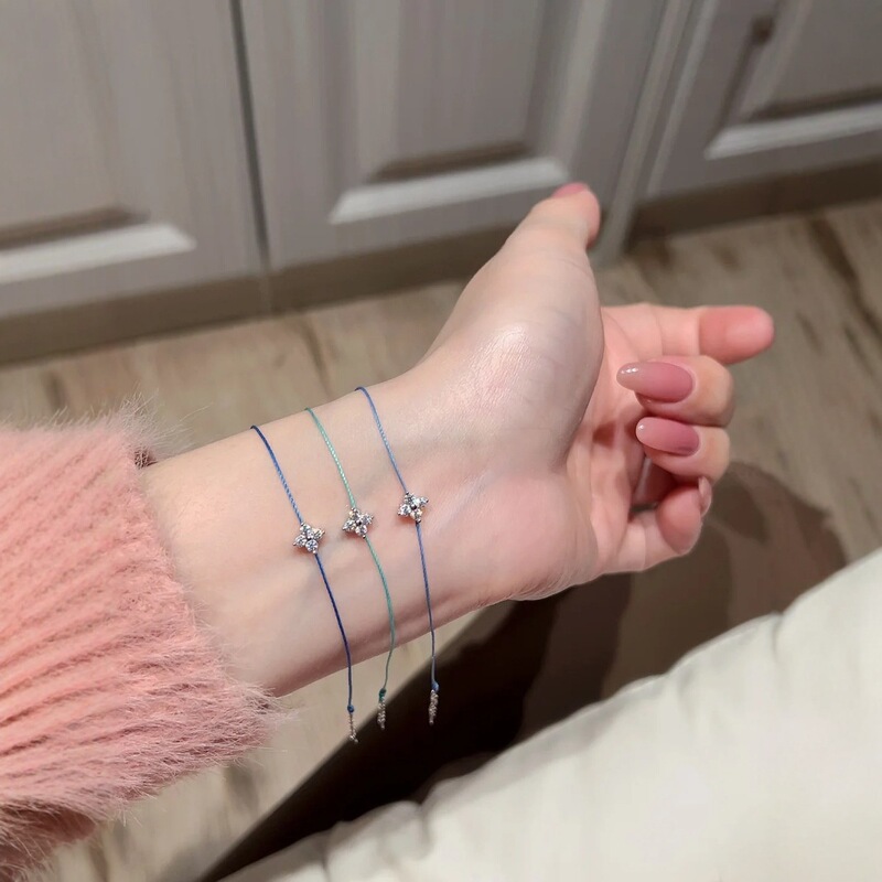 French Red String Bracelet for the Zodiac Year, Full String Bracelet Plated with 18K Gold, Four-Leaf Clover Wholesale, Sweet and Cool Style Bracelet