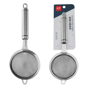 Supermarket supply stainless steel flour sieve strainer oil strainer oil strainer oil strainer kitchen gadget mesh spoon