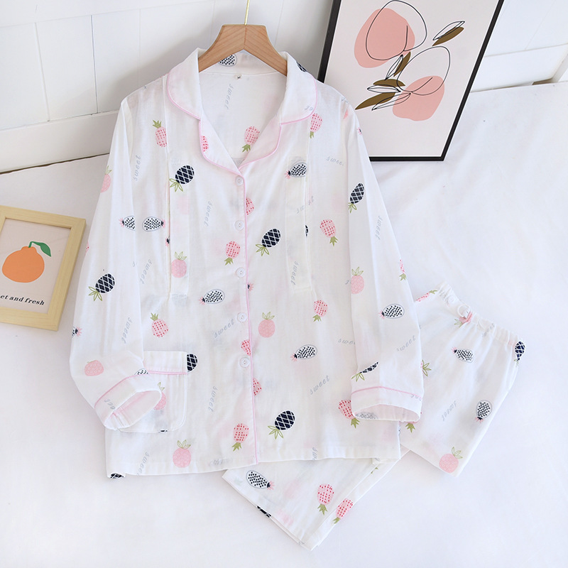 ZHY白地に小さなパイナップルガーゼ月子服