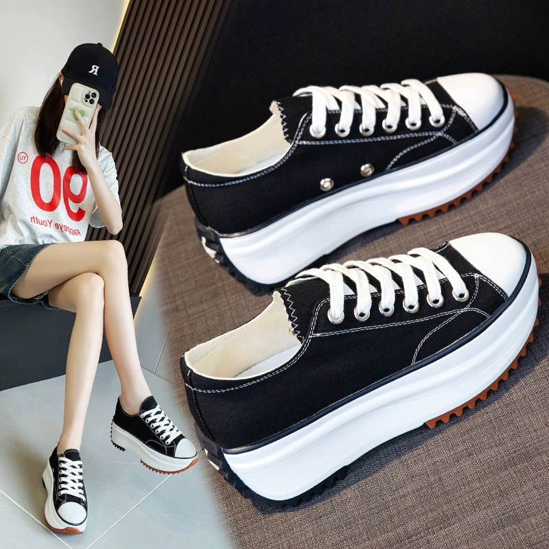 Туфли на толстой подошве в стиле Сяо Тонг, увеличивающие рост, весна 2025, новые белые туфли, модные нескользящие парусиновые туфли на платформе в корейском стиле для женщин