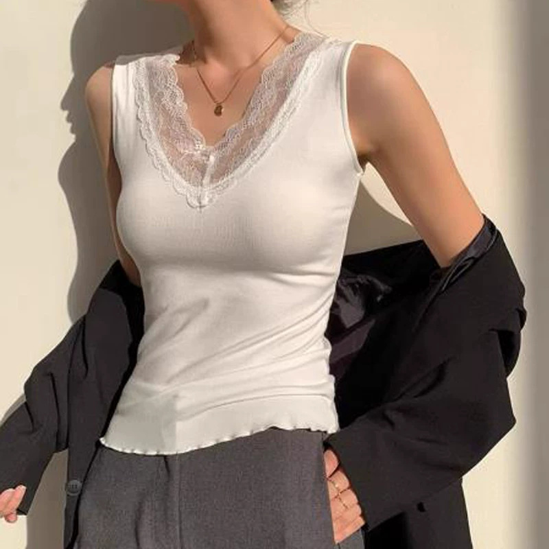 White Lace Camisole for Women, 2026 Summer New Style, Without Chest Pads, Wide Shoulder Straps, V-Neck, Perfect for Layering