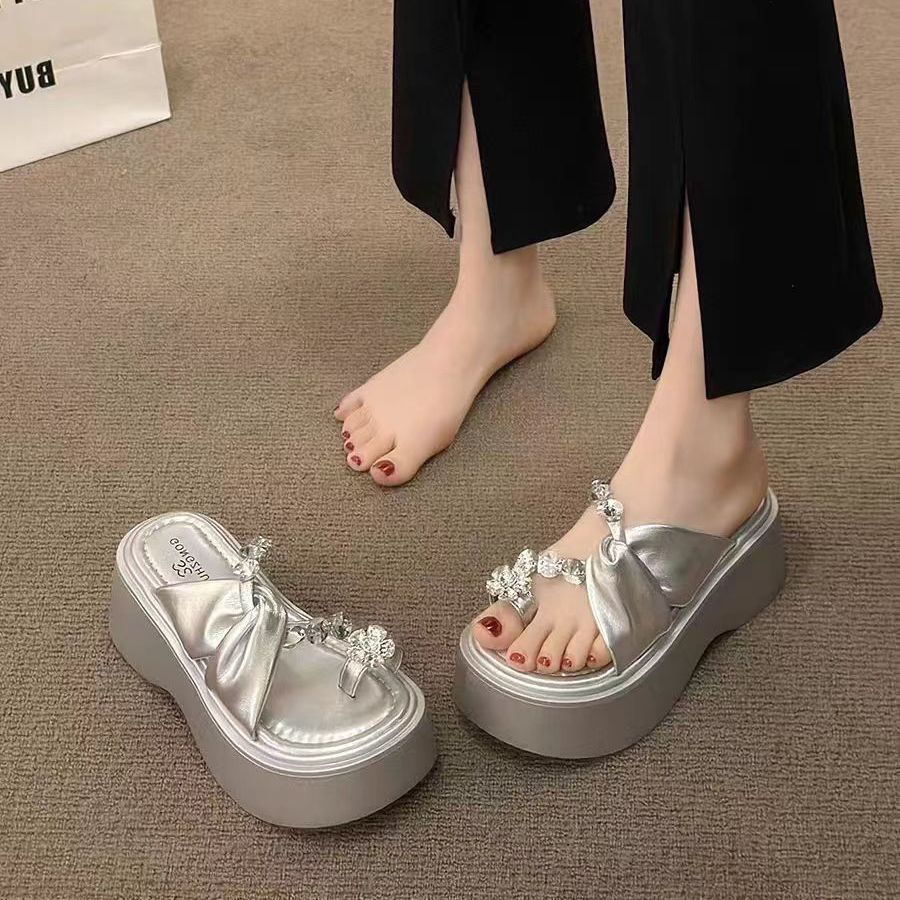 Korean Style Fairy Style Thick-Soled Heightening Beach Sandals with Skirts, Fashionable Rhinestone Slip-On Sandals for Women 2025 New Style