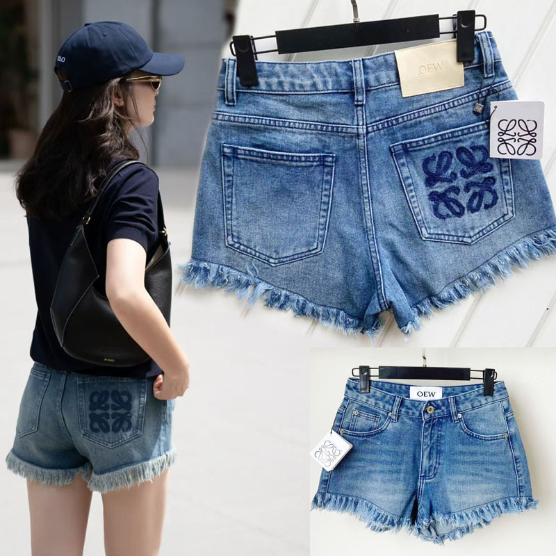 Real Shot of Spring and Summer New Style Luo Yi Style Back Pocket Embroidered Logo Denim Shorts Super Versatile Close-Fitting Casual Jeans for Women