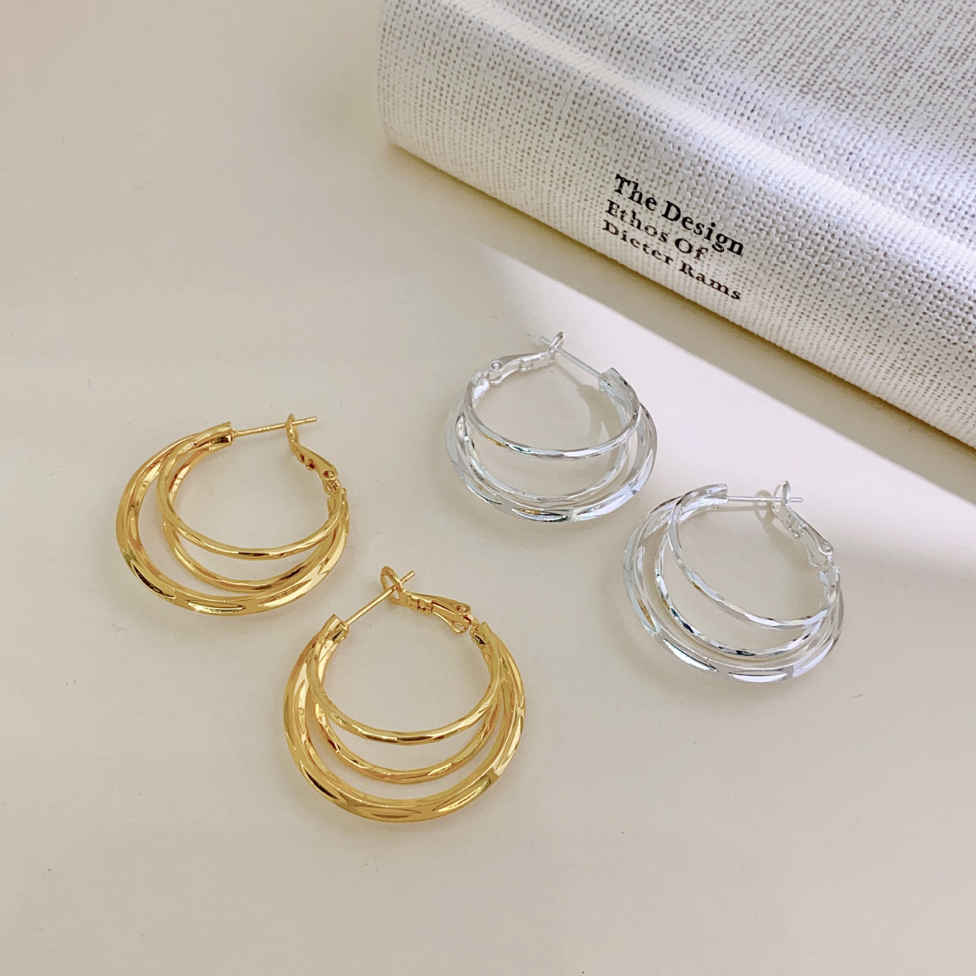 Copper Gold-Plated Korean-Style Multi-Layered Hoop Earrings for Women, New Trendy Light Luxury High-End Elegant Earrings