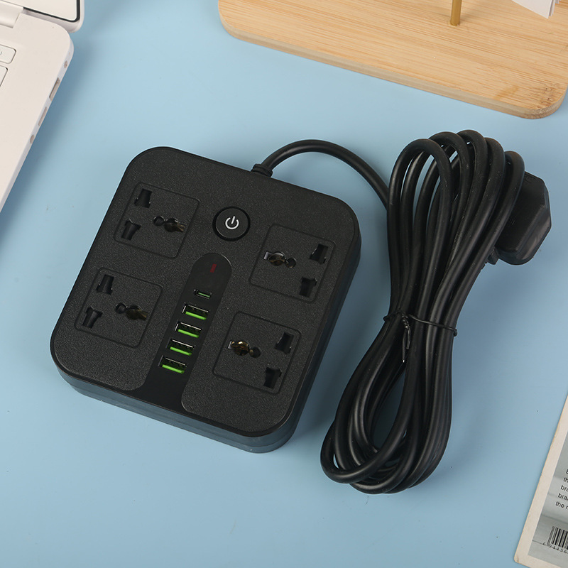 Exportación de Arabia Saudita enchufe cuadrado con caja de puerta de seguridad 4USB + 1Type-c interruptor de banda blanca y negra