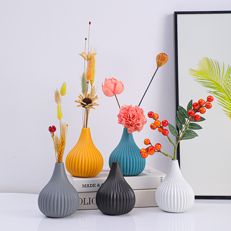 Nordic ins estilo simple fresco de cerámica pequeño florero titular aromaterapia adornos mate la vida del hogar decoraciones