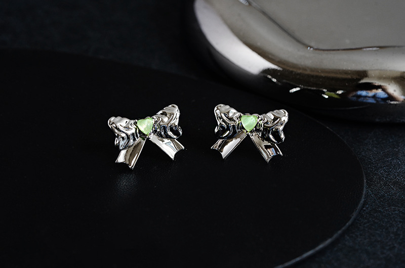 Sweet Bow Knot Copper Plating Zircon Ear Studs Necklace 1 Piece