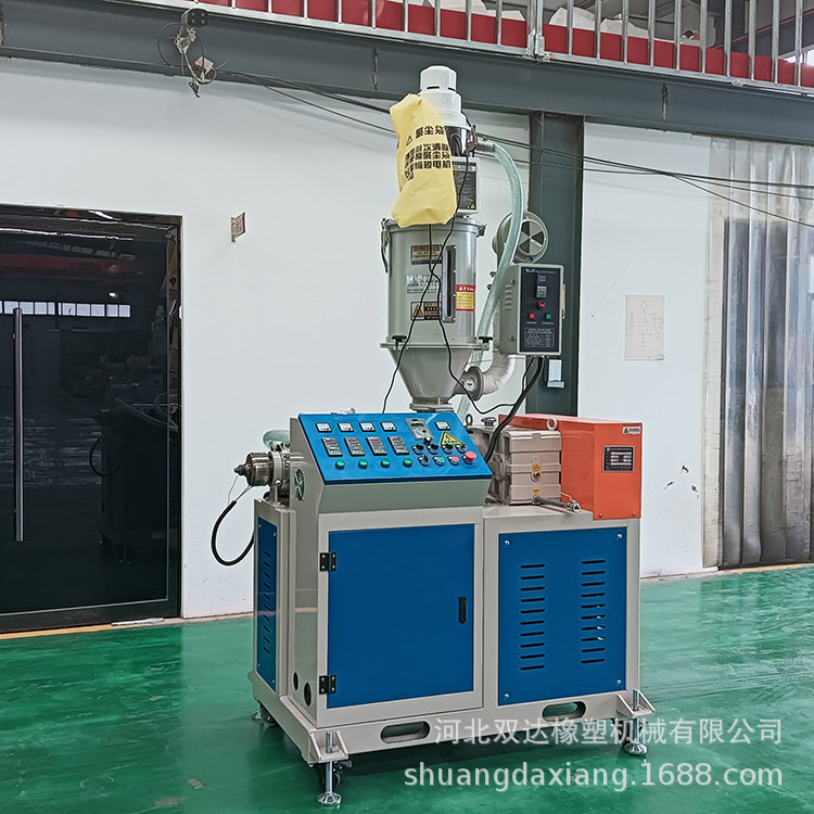 透明胶条 浴室挡水条 门侧挡水条 塑料胶条挤出设备