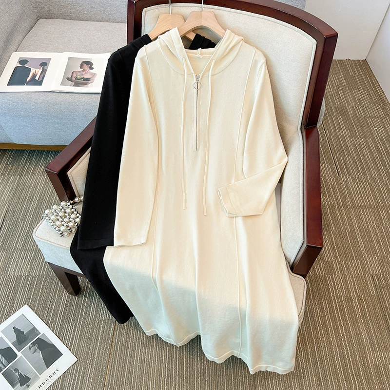 Поставка производителя из первых рук, очень большого размера, женское зимнее утолщенное трикотажное платье в корейском стиле с капюшоном, свободное, для похудения, 2634