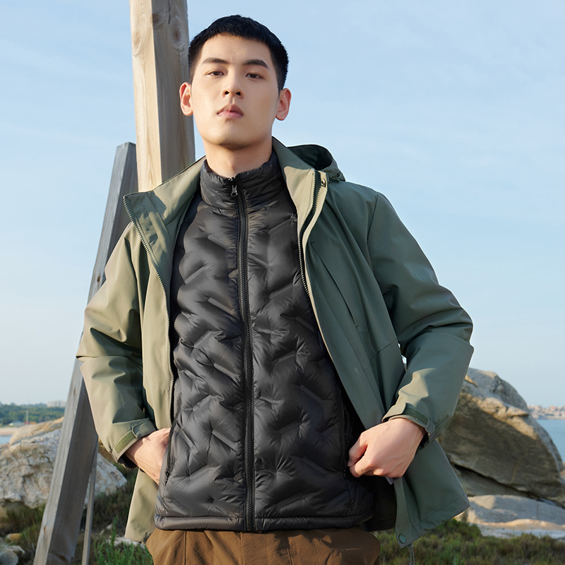 Three-In-One Jacket for Autumn and Winter with 80% down Lining, Suitable for Men and Women, Team Work, Skiing, Water-Resistant, Windproof, and Warm Three-In-One Jacket for Autumn and Winter with 80% down Lining, Suitable for Men and Women, Team Work, Skiing, Water-Resistant, Windproof, and Warm