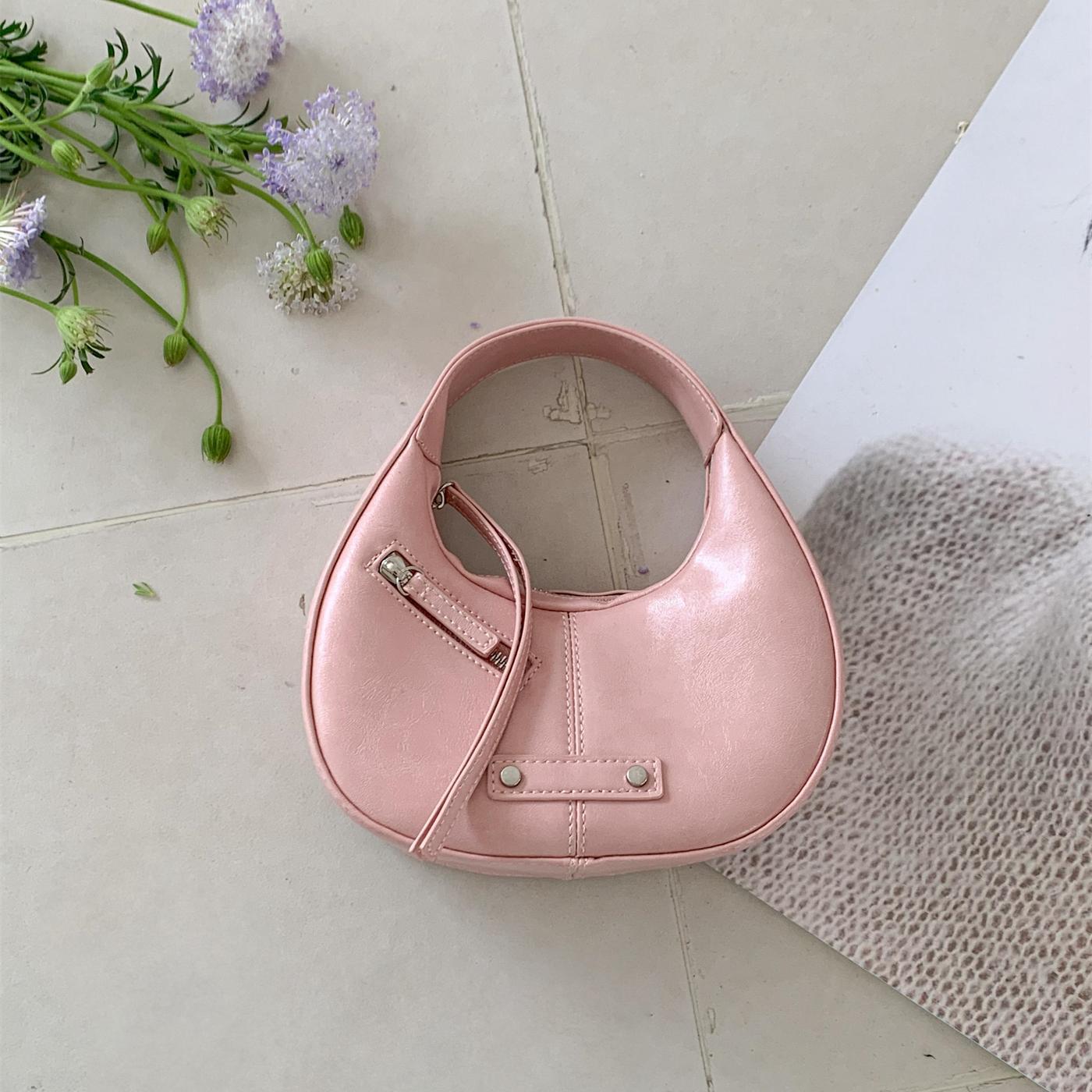 Spring/Summer New Crescent Bag PU Leather Niche Design Korean Style Handbag Trendy Versatile Commuter Mini Tote Bag for Women - Thumbnail 7