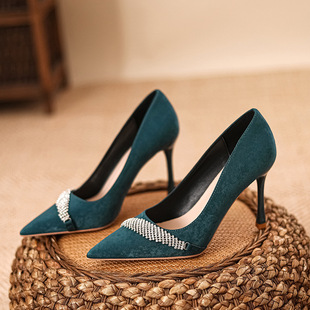 Suede Diamond Chain High Heels Women's Stiletto Heel 2023 New All-match Solid Color Commuter Workplace Pointed Elegant Single-layer Shoes
